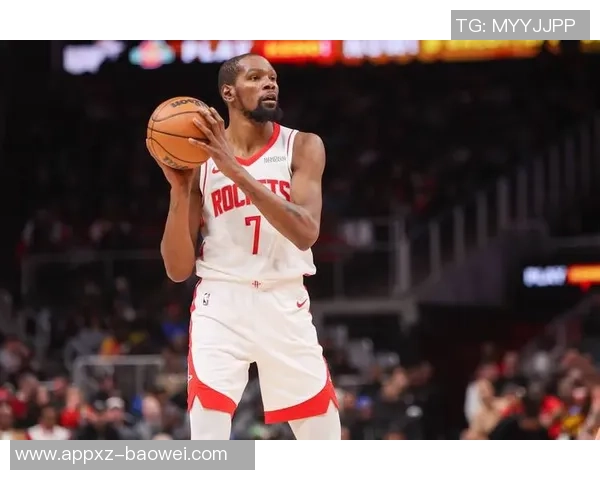 杜兰特评价塔图姆复出前景称其在此阶段表现令人期待